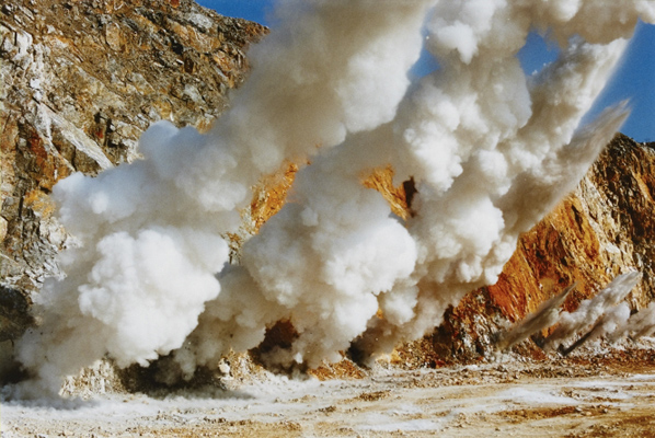 Naoya Hatakeyama, Blast #14117, 2007 Naoya Hatakeyama, Blast #14117, 2007