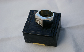 Amor vincit omnia (Silver)